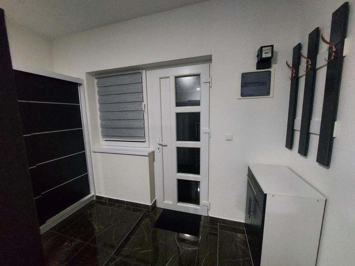 Appartement Malm Travnik Extérieur photo